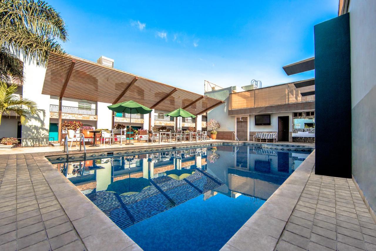 Inhouse Culiacán Exteriör bild
