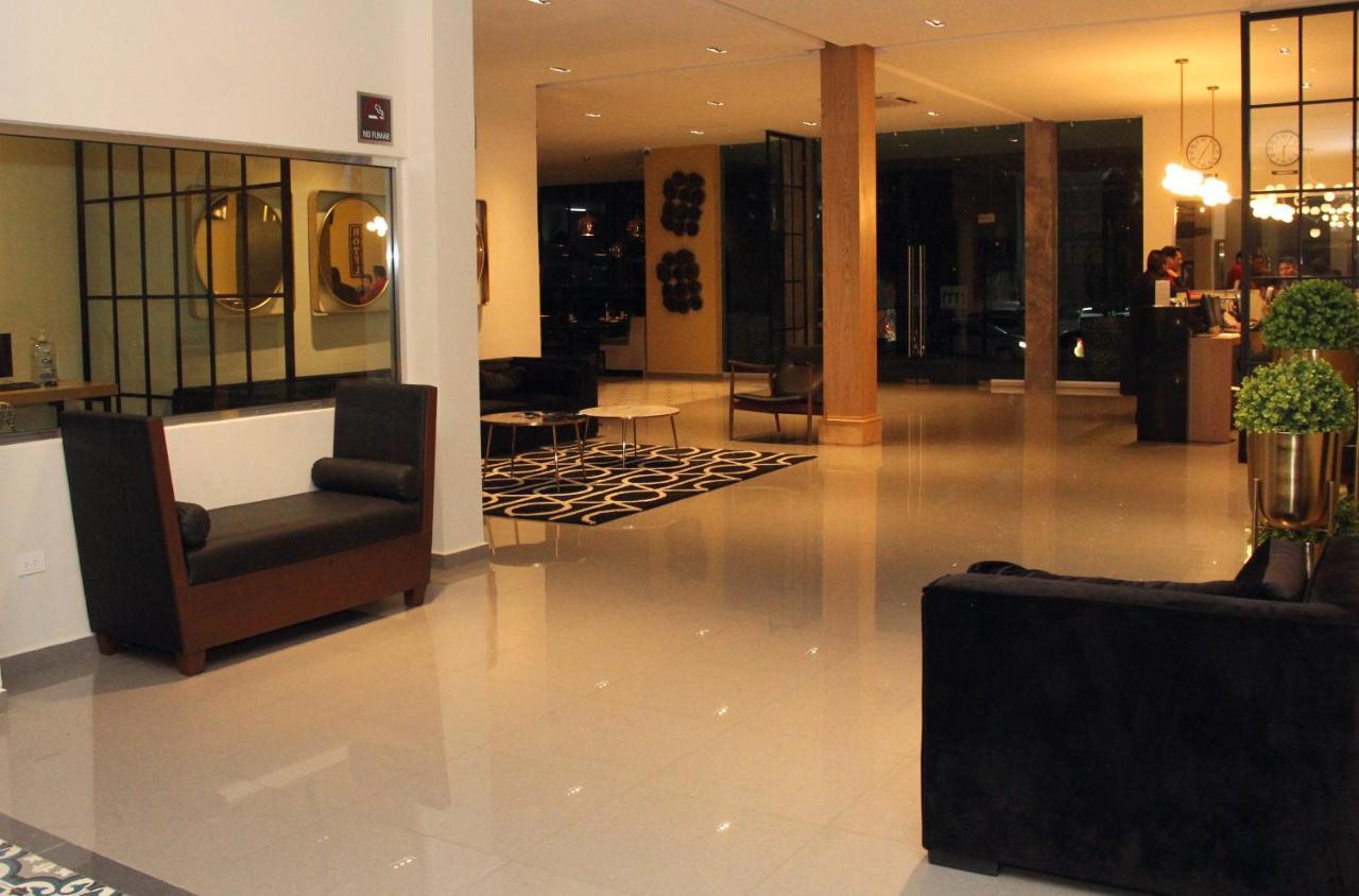 Inhouse Culiacán Exteriör bild